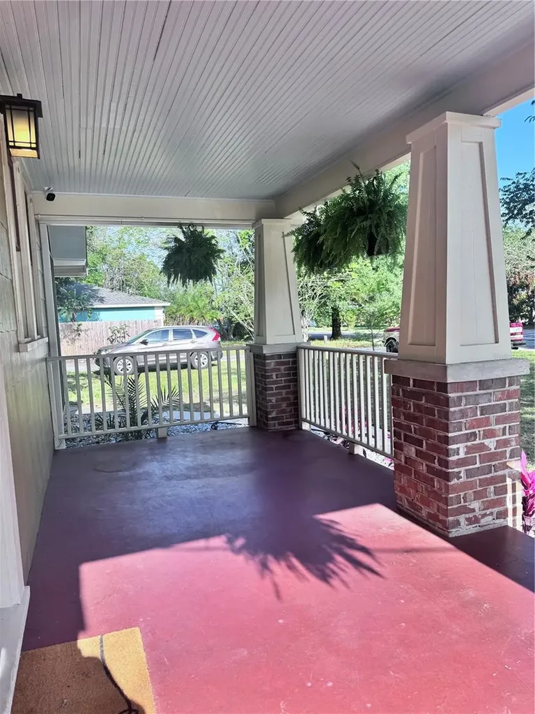 406 W Alva Street Tampa FL 33603