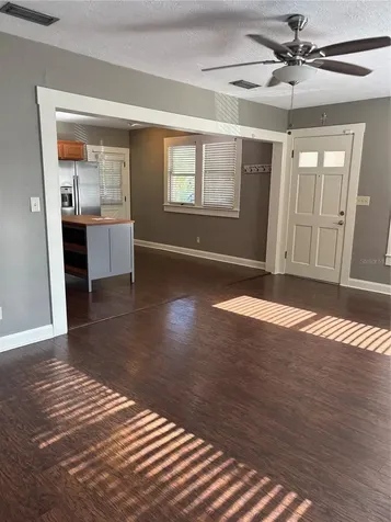 406 W Alva Street Tampa FL 33603