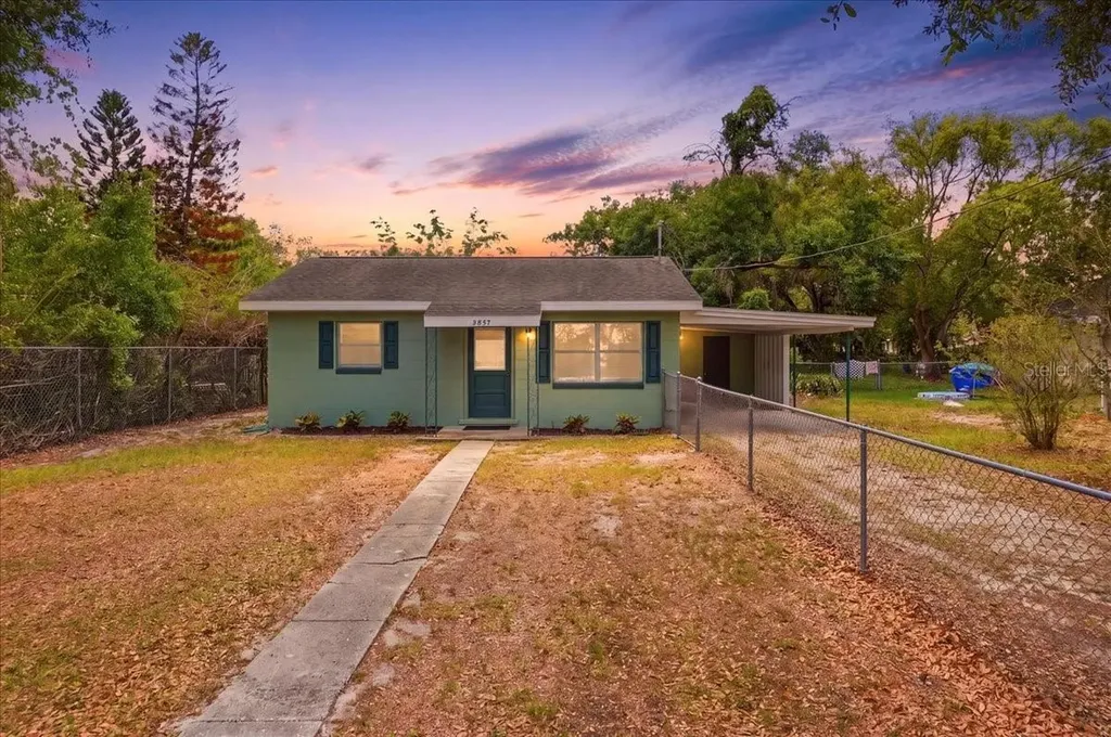 2437 Jungle Street Lakeland FL 33801
