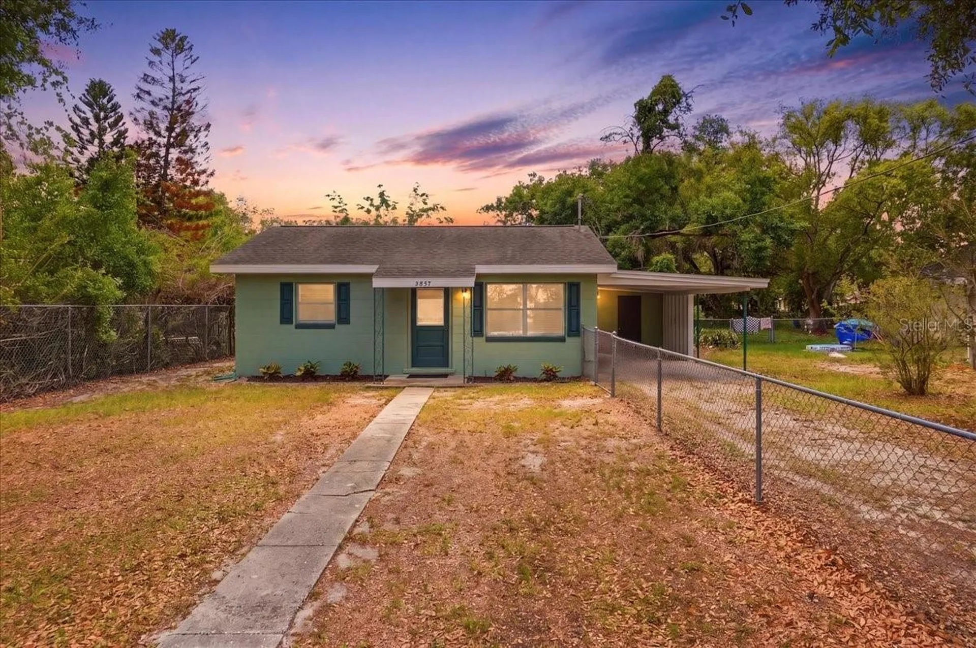 2437 Jungle Street Lakeland FL 33801