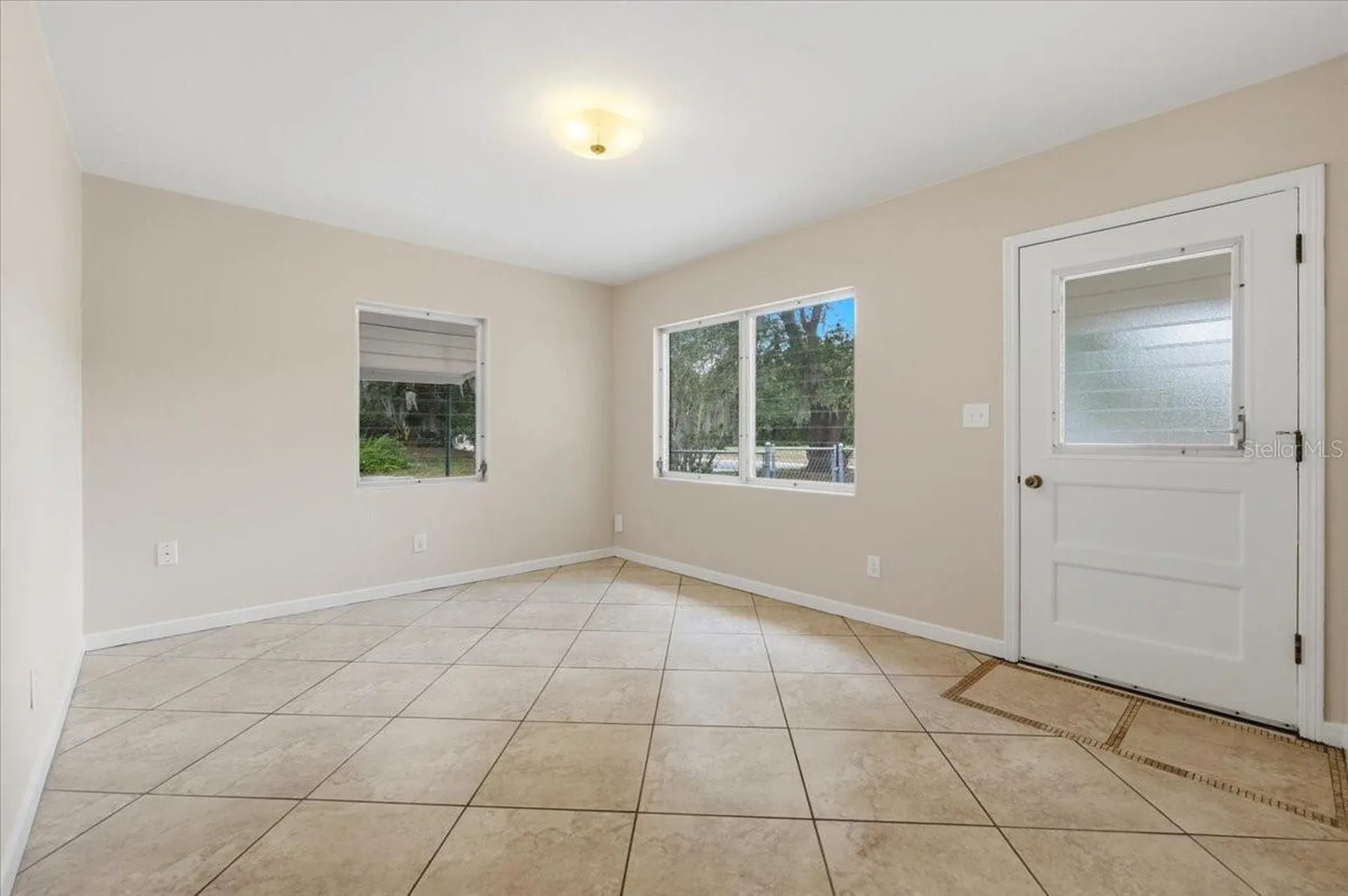 2437 Jungle Street Lakeland FL 33801