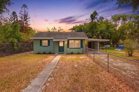 2437 Jungle Street Lakeland FL 33801