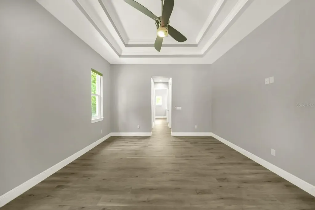 4040 Grand Avenue Deland FL 32720