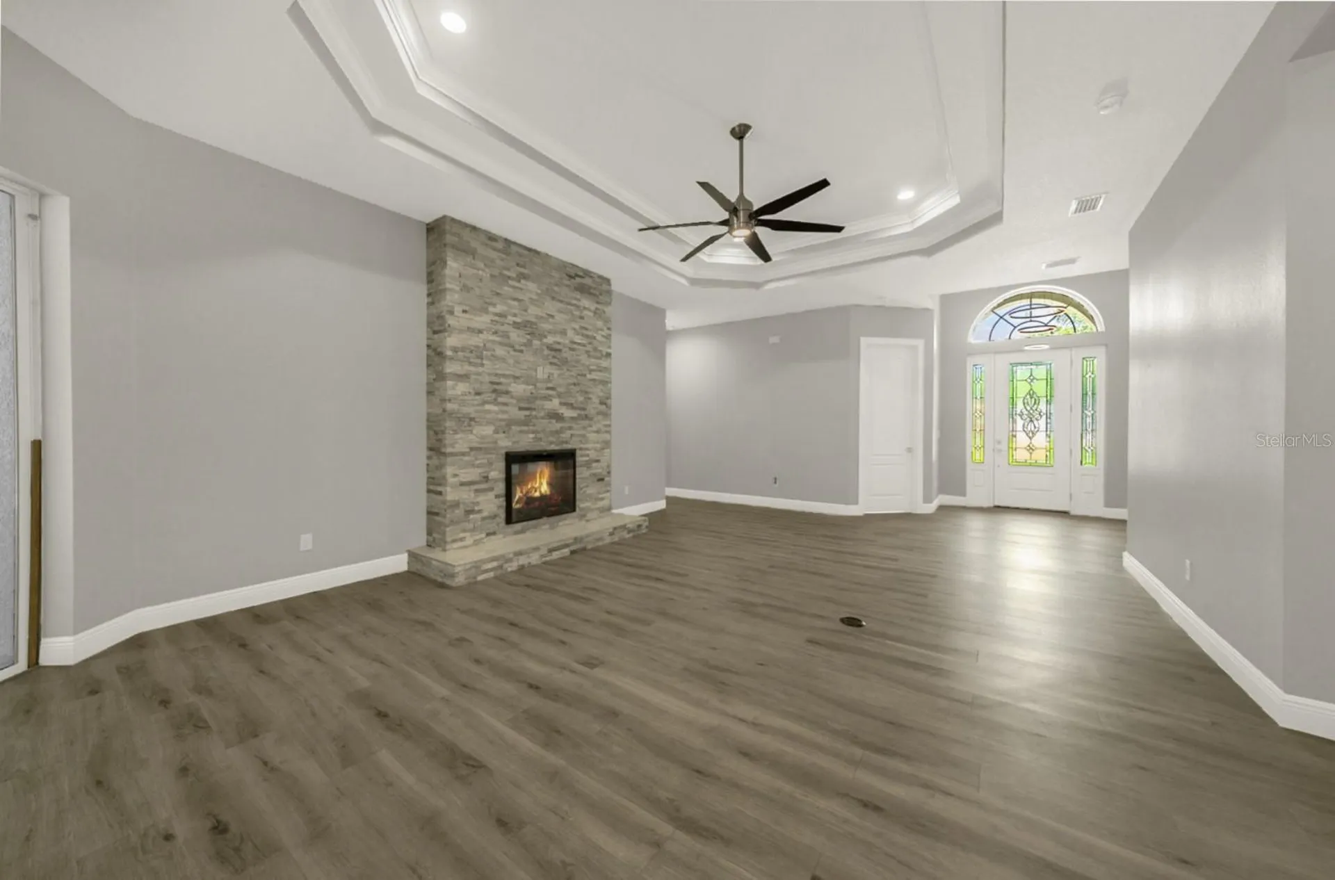 4040 Grand Avenue Deland FL 32720