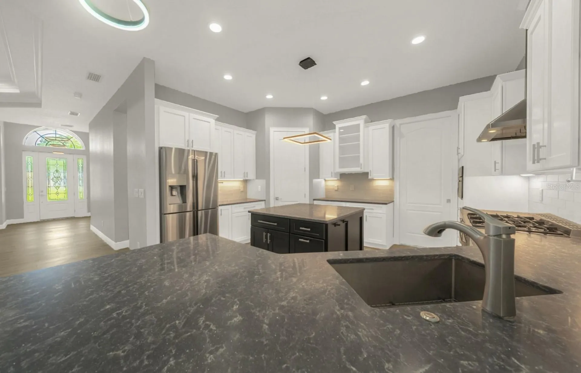 4040 Grand Avenue Deland FL 32720