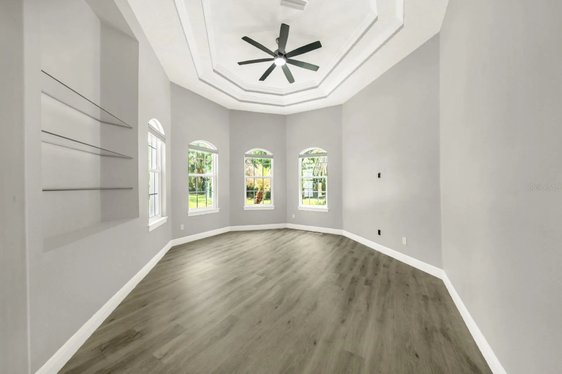 4040 Grand Avenue Deland FL 32720