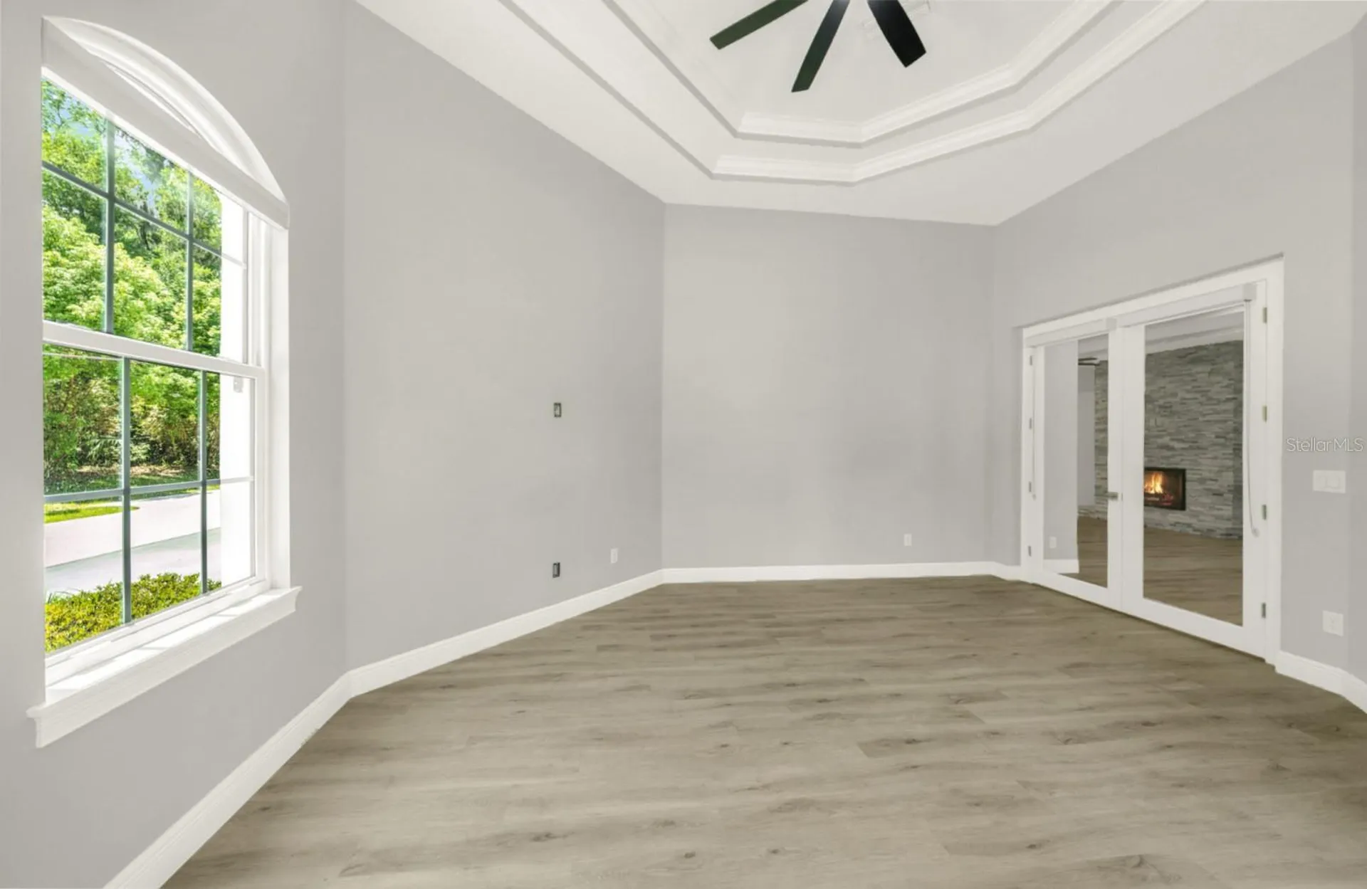 4040 Grand Avenue Deland FL 32720