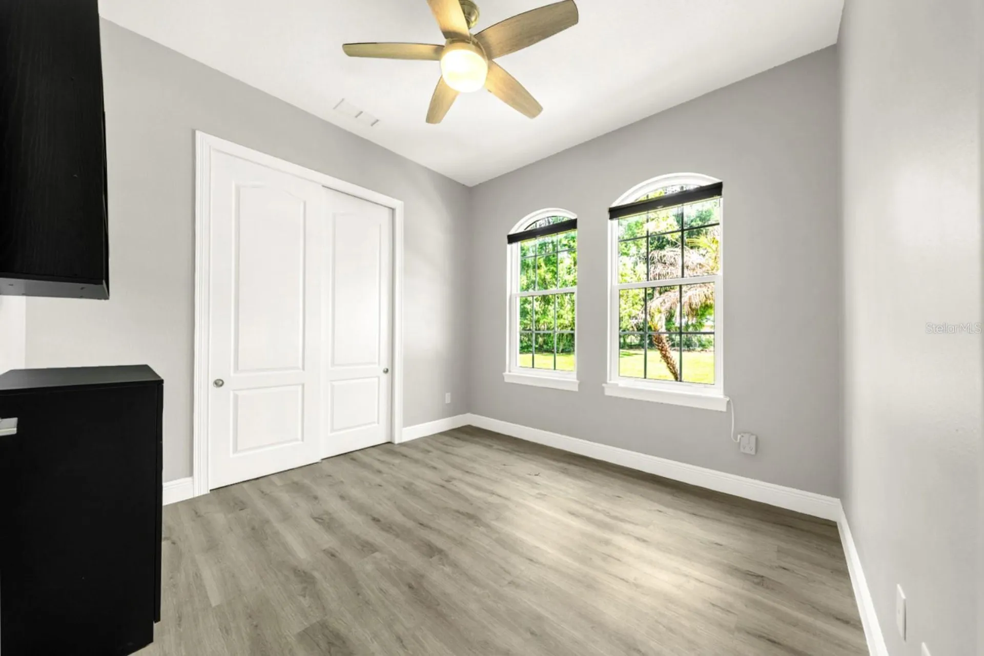 4040 Grand Avenue Deland FL 32720