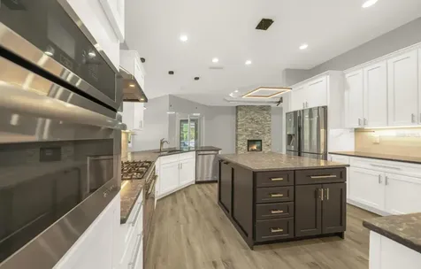 4040 Grand Avenue Deland FL 32720