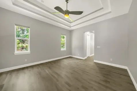 4040 Grand Avenue Deland FL 32720