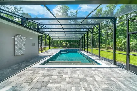 4040 Grand Avenue Deland FL 32720