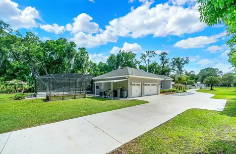 4040 Grand Avenue Deland FL 32720
