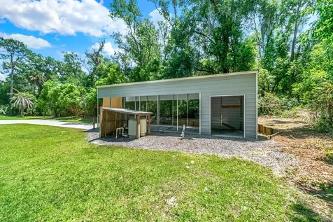 4040 Grand Avenue Deland FL 32720