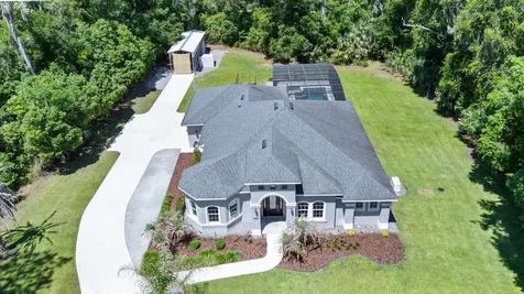 4040 Grand Avenue Deland FL 32720