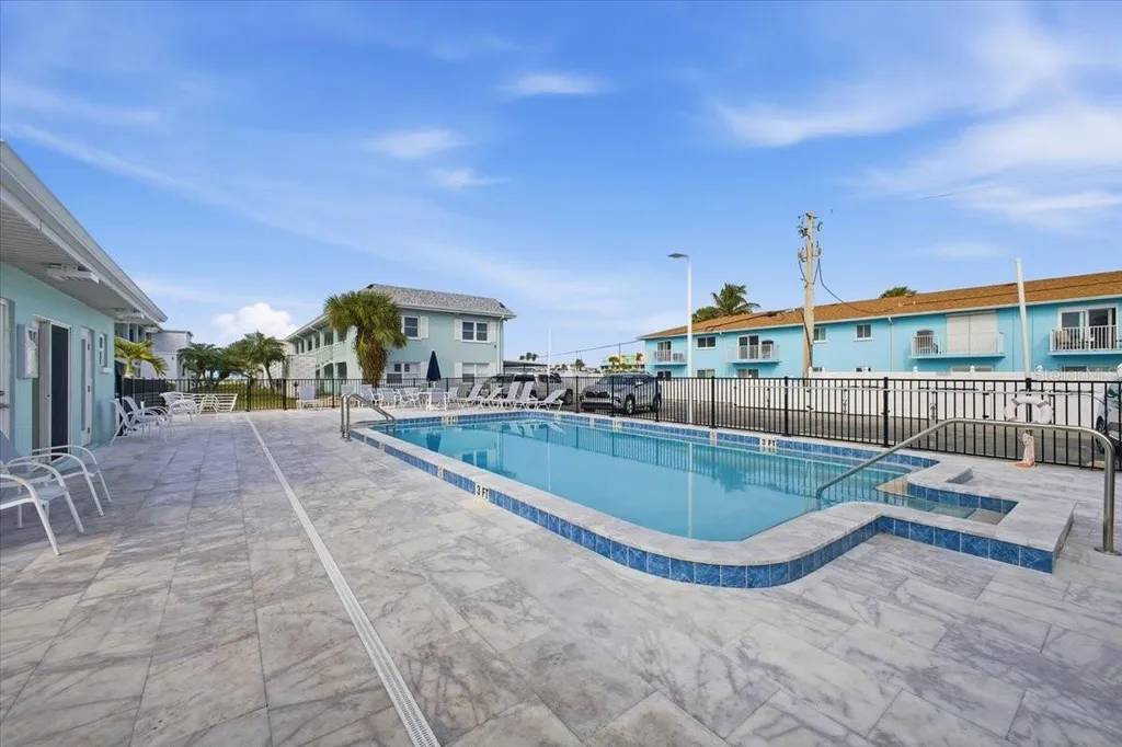 611 Gulf Drive N Bradenton Beach FL 34217