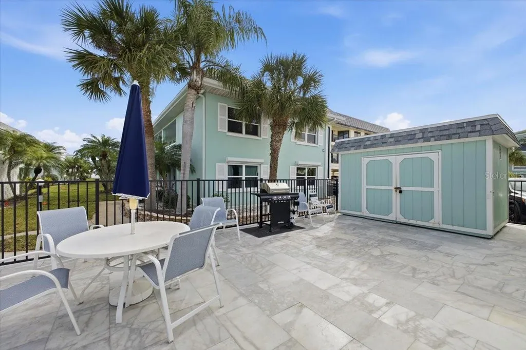 611 Gulf Drive N Bradenton Beach FL 34217