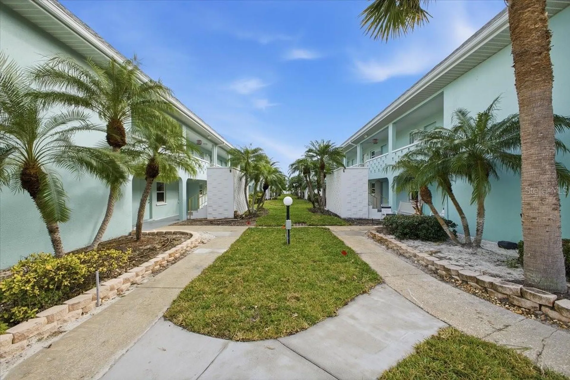 Bradenton Beach FL, 611 Gulf Drive N, Unit C29