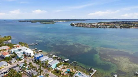 611 Gulf Drive N Bradenton Beach FL 34217