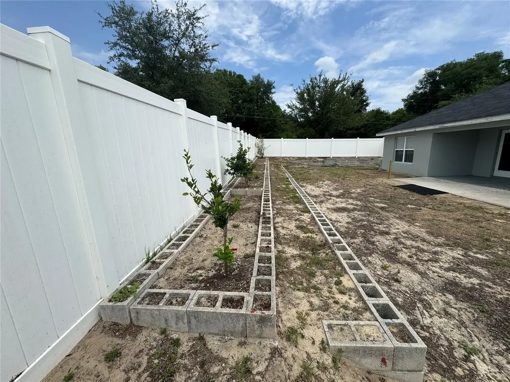 906 Chestnut Drive Fruitland Park FL 34731