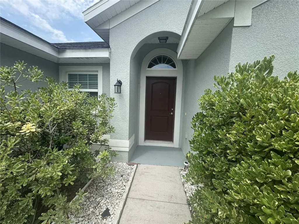 906 Chestnut Drive Fruitland Park FL 34731
