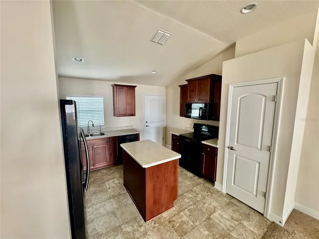 906 Chestnut Drive Fruitland Park FL 34731