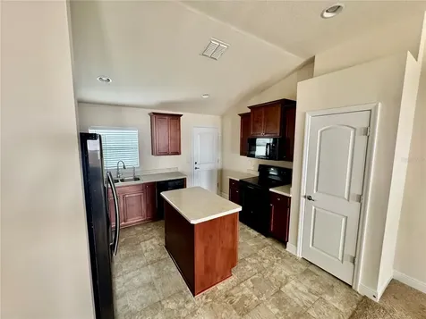 906 Chestnut Drive Fruitland Park FL 34731
