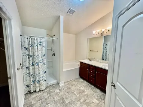 906 Chestnut Drive Fruitland Park FL 34731