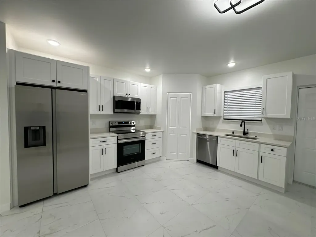 1775 Glenway Court Fort Myers FL 33916