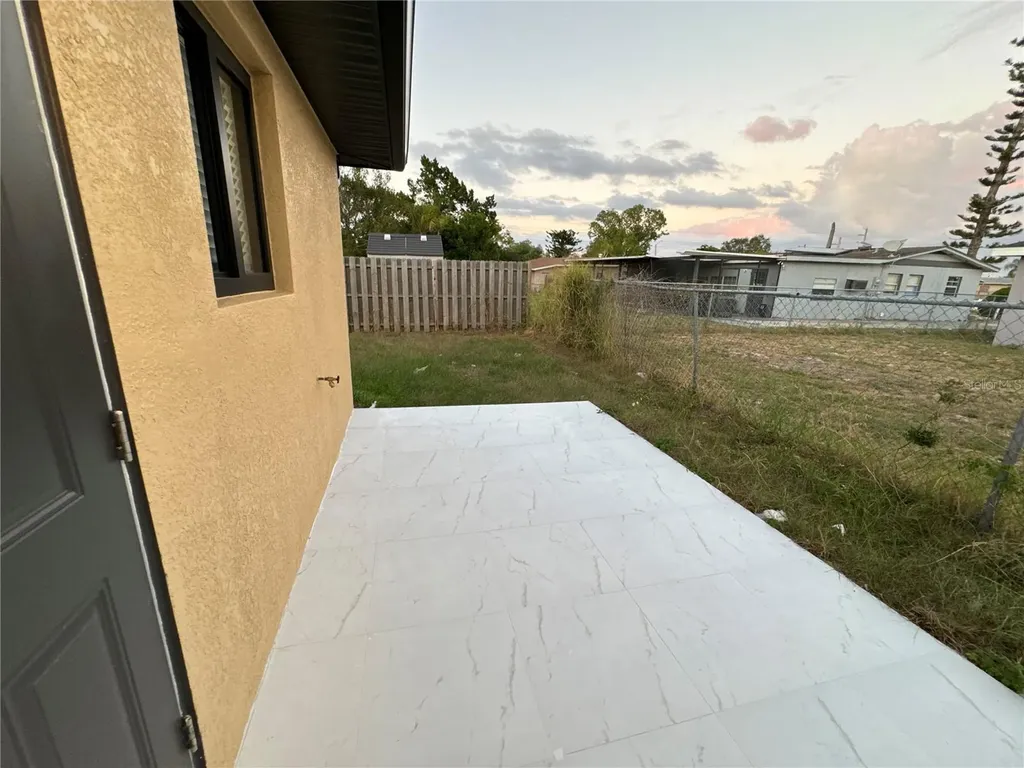1775 Glenway Court Fort Myers FL 33916