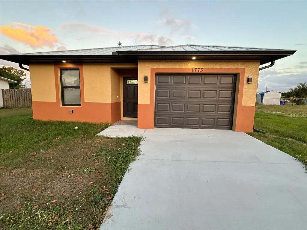 1775 Glenway Court Fort Myers FL 33916
