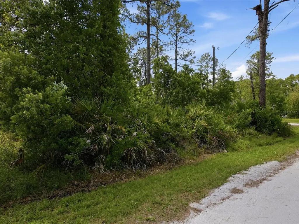 1340 East Parkway Deland FL 32724