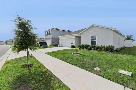 1313 Tank Trail Haines City FL 33844