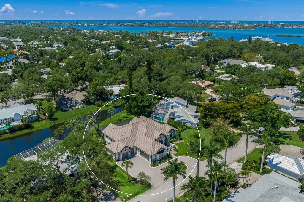 1575 Eastbrook Drive Sarasota FL 34231