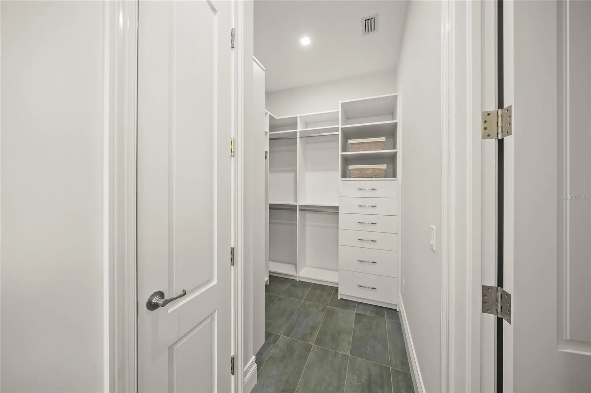 1575 Eastbrook Drive Sarasota FL 34231