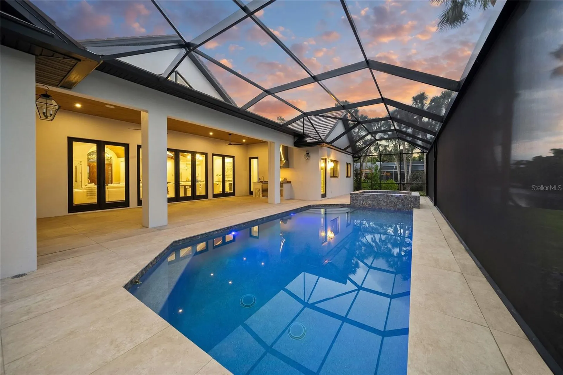 1575 Eastbrook Drive Sarasota FL 34231