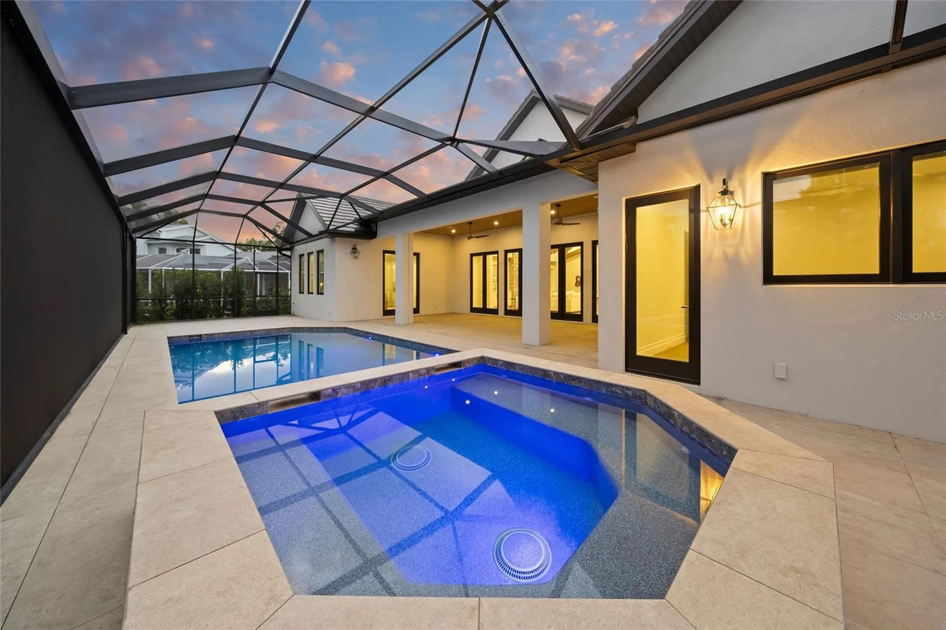 1575 Eastbrook Drive Sarasota FL 34231