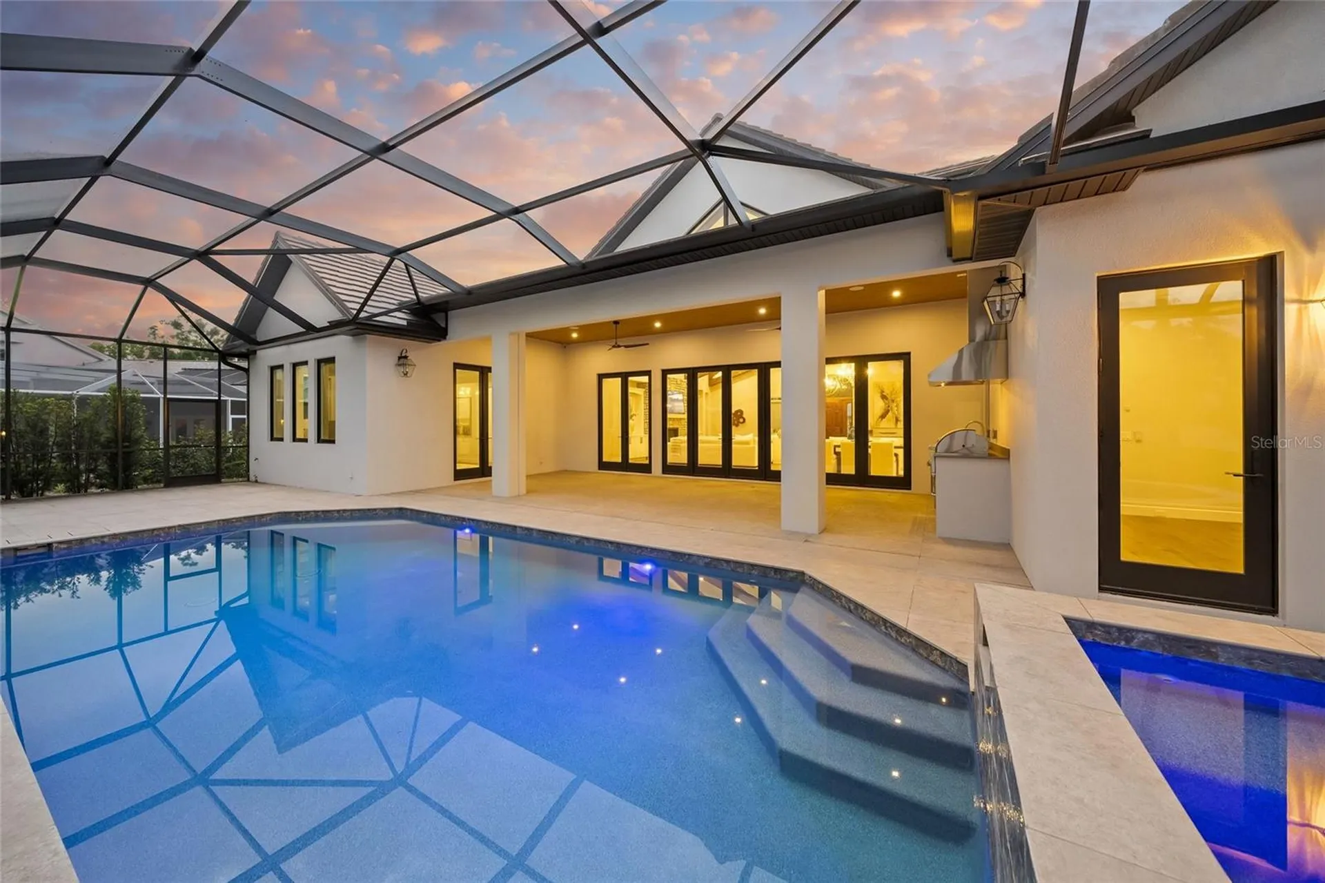 1575 Eastbrook Drive Sarasota FL 34231