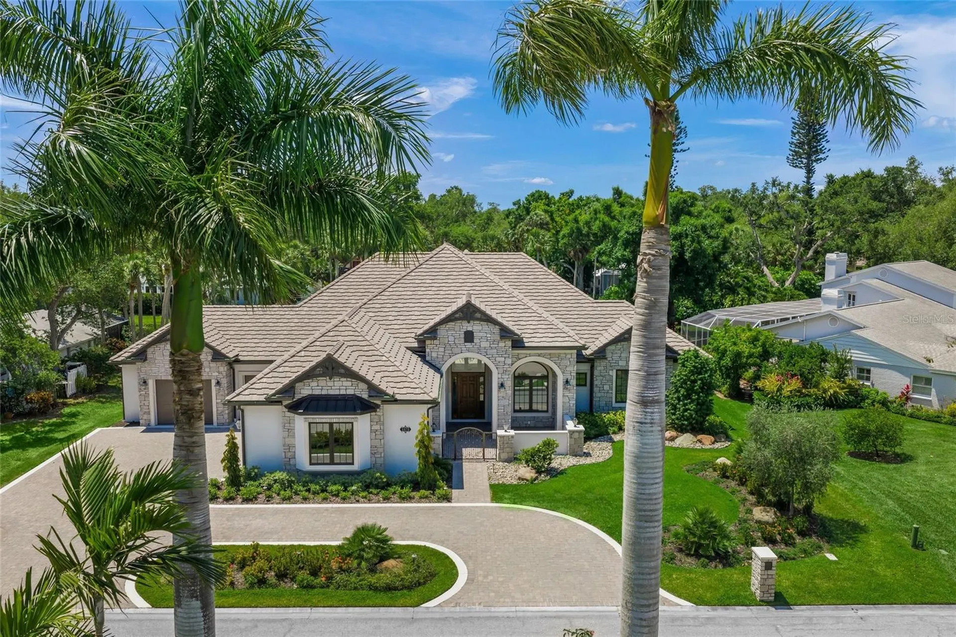 1575 Eastbrook Drive Sarasota FL 34231