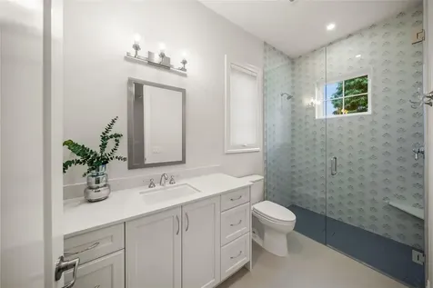 1575 Eastbrook Drive Sarasota FL 34231