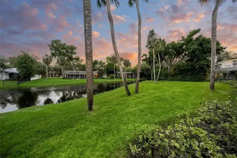 1575 Eastbrook Drive Sarasota FL 34231