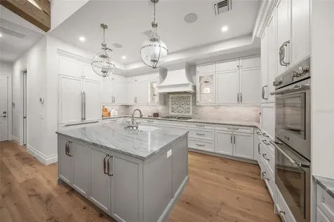 1575 Eastbrook Drive Sarasota FL 34231