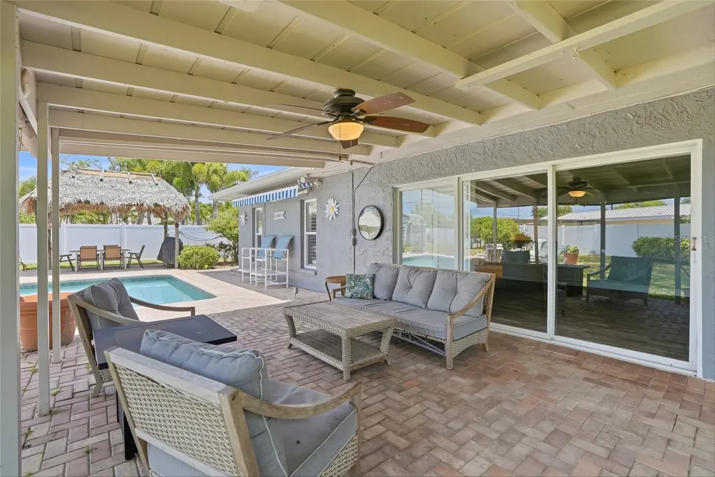 9760 136th Street Seminole FL 33776