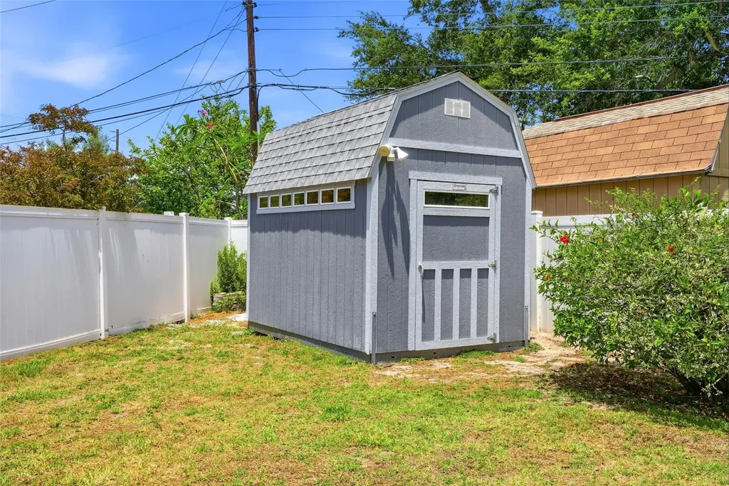 9760 136th Street Seminole FL 33776