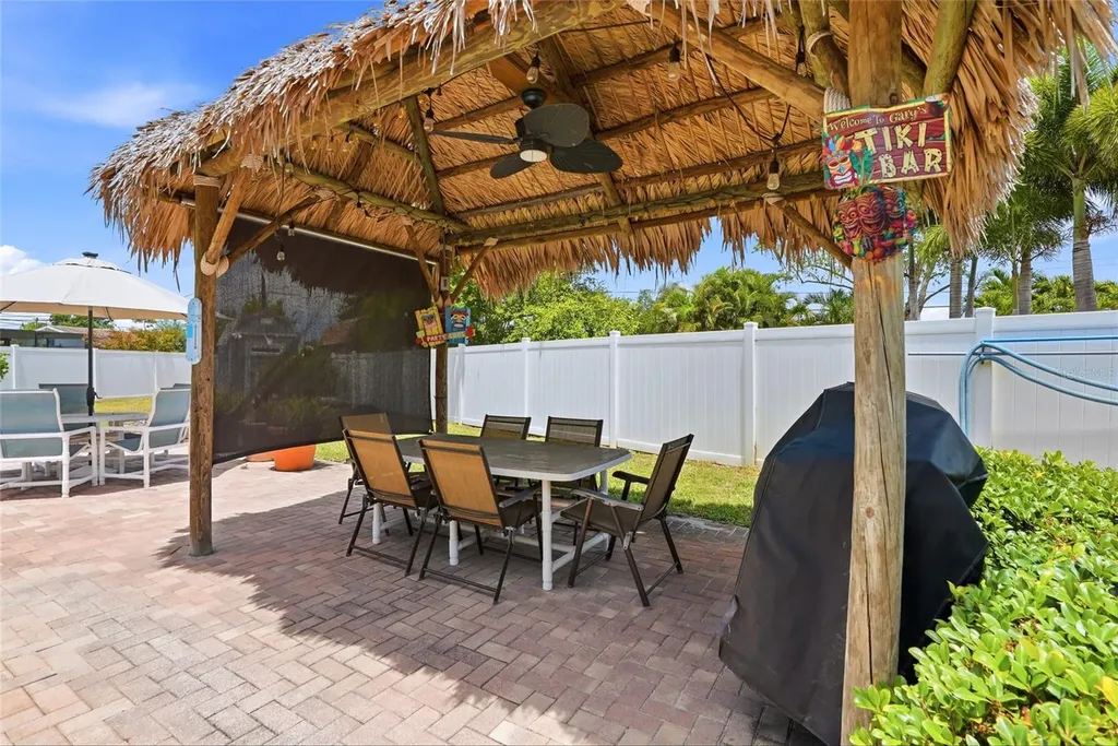 9760 136th Street Seminole FL 33776