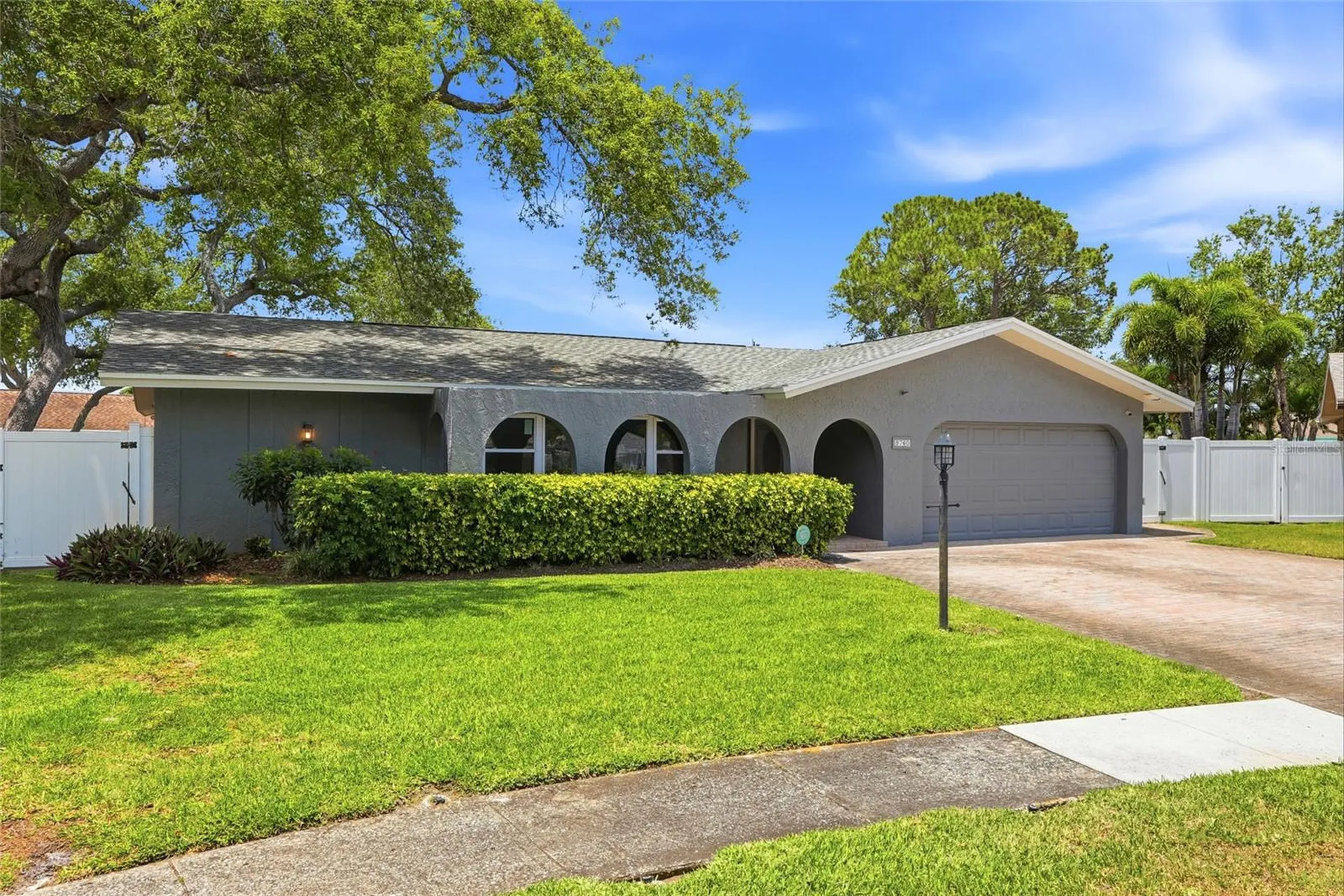 9760 136th Street Seminole FL 33776