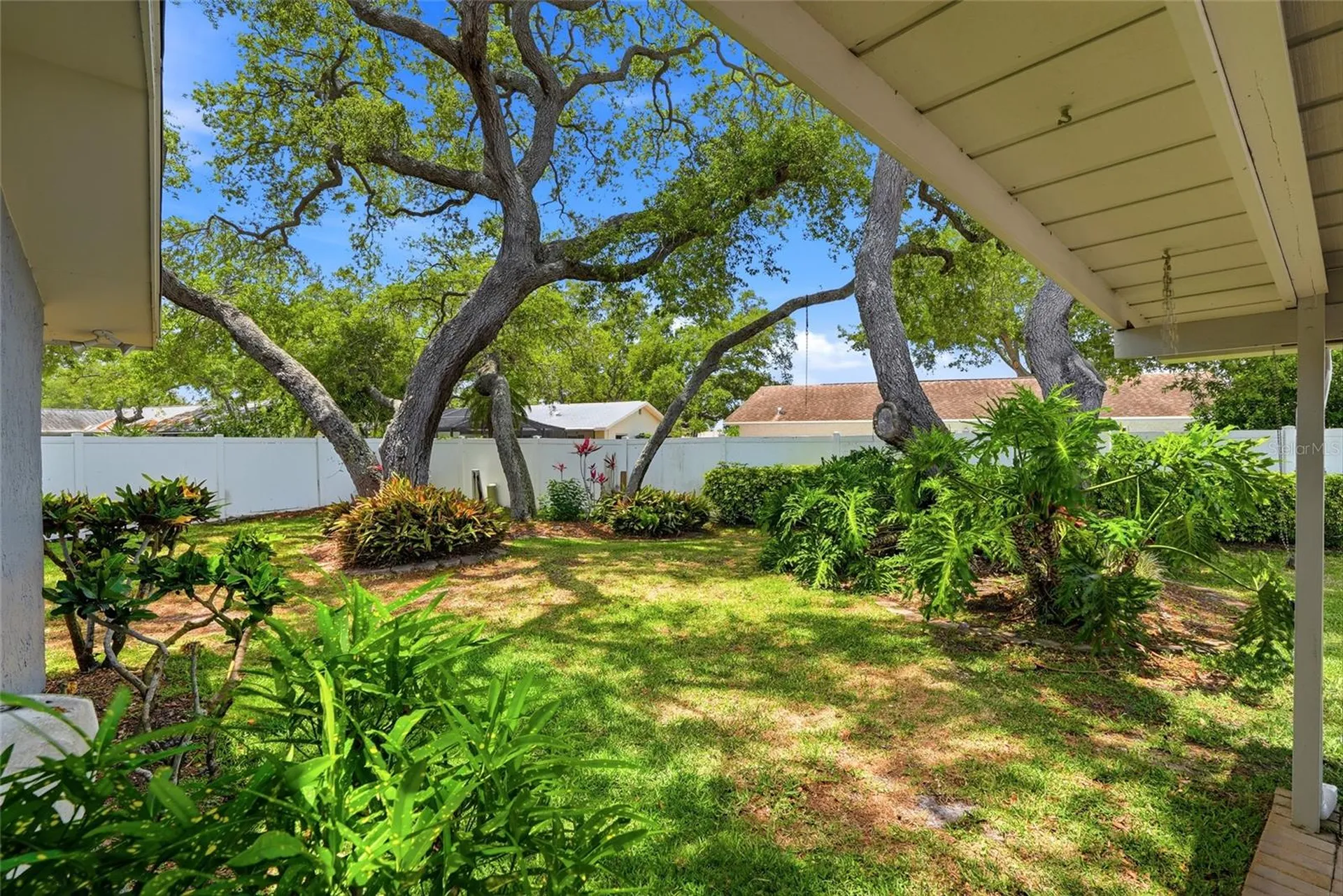 9760 136th Street Seminole FL 33776