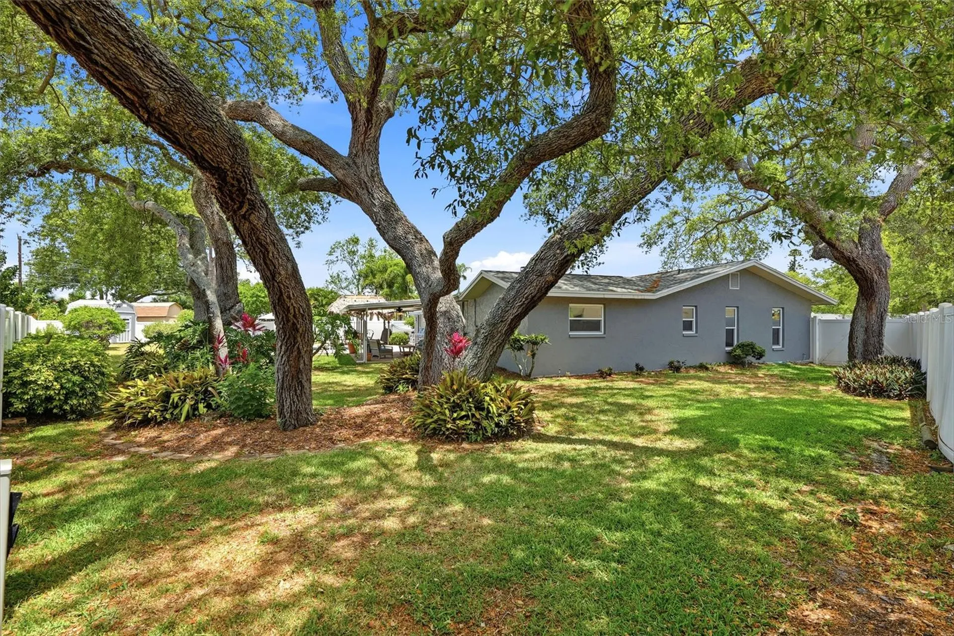 9760 136th Street Seminole FL 33776