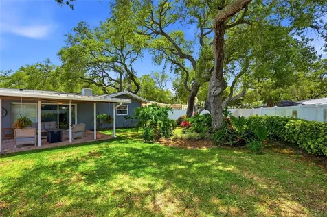 9760 136th Street Seminole FL 33776