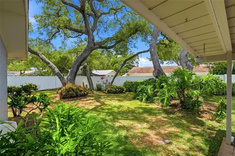 9760 136th Street Seminole FL 33776