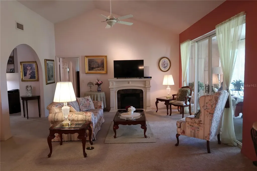 6101 34th Street W Bradenton FL 34210